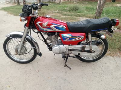 Honda 125 21/22 modal original condition (03201171196)