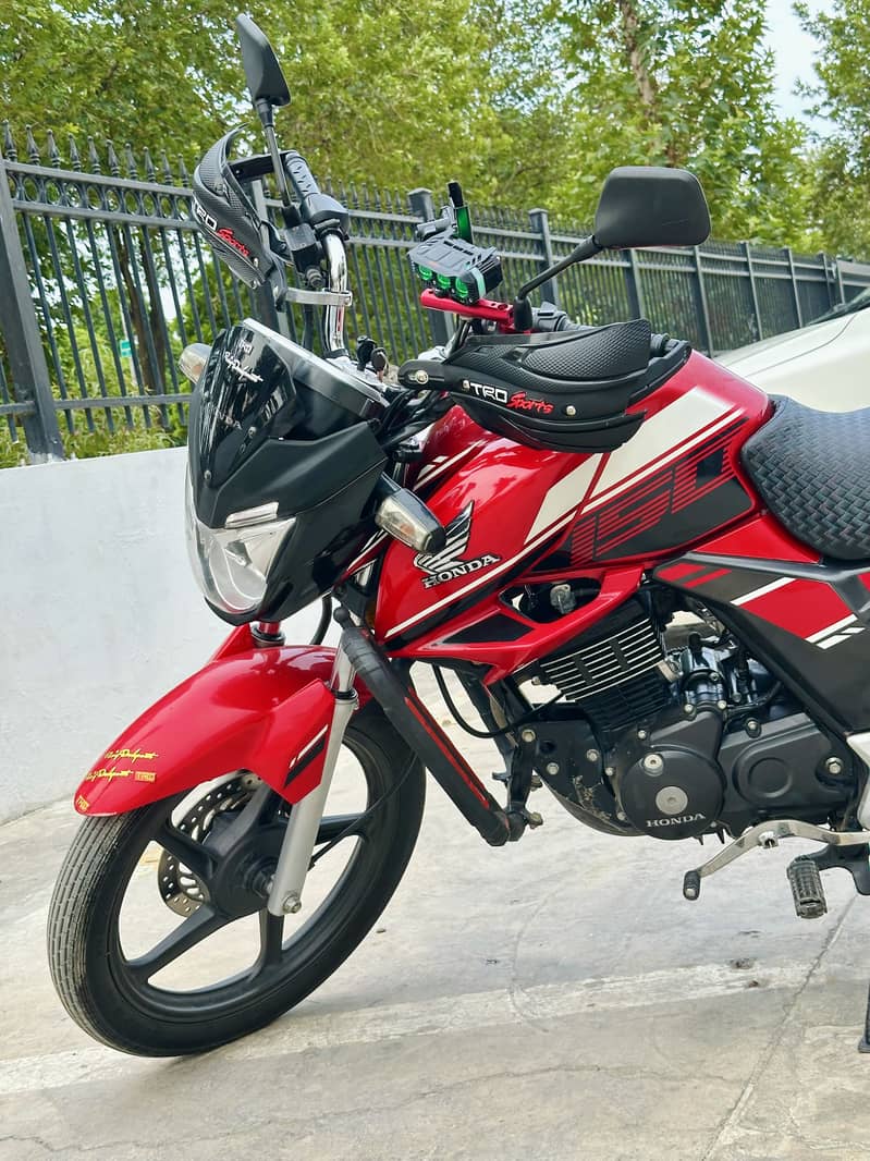 Cb150f 0