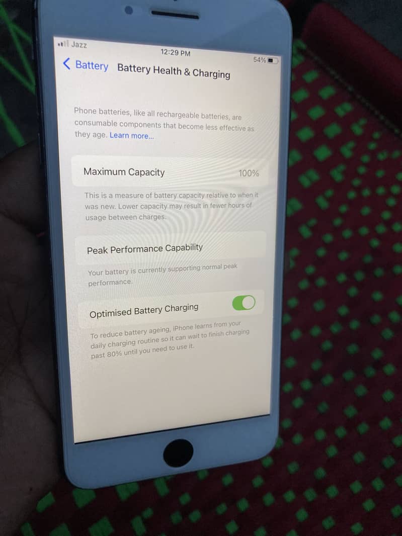 Apple iPhone 8 Plus 6