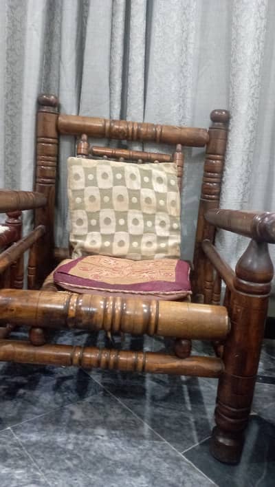 Chair wooden