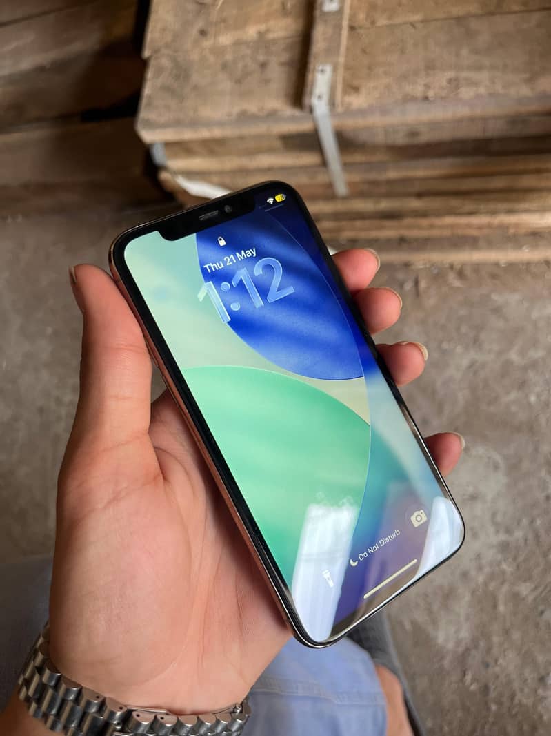 Apple iPhone 11 Pro 6