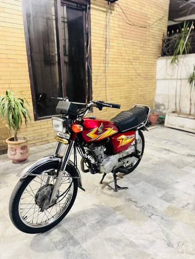 Honda CG 125 2021 model