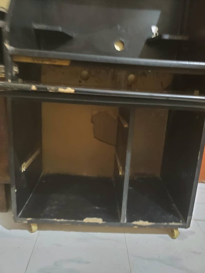 cheapest computer table 2