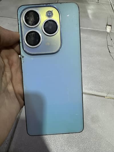 Infinix hot 40