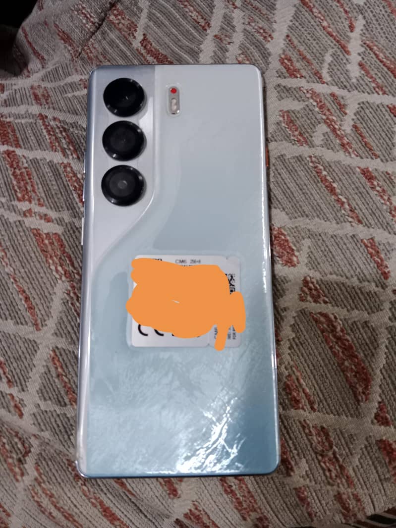 Tecno CAMON 40 Pro 5