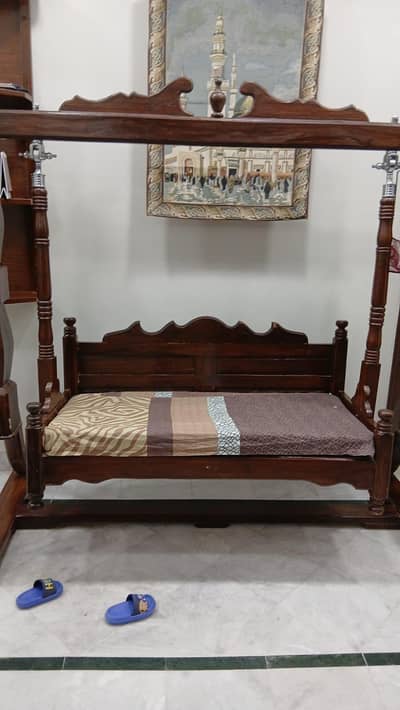 wooden jhoola
