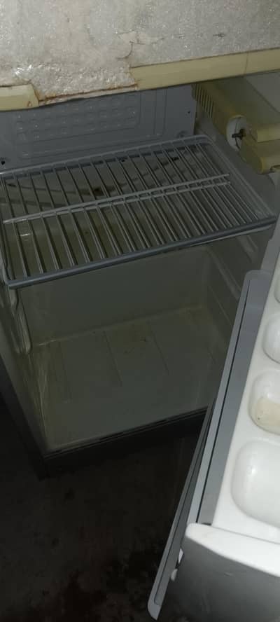 double door freedge for sale pH 03155904737