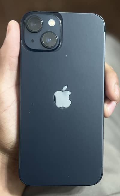 Apple iPhone 13
