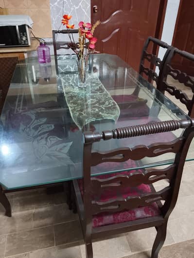 table and chairs