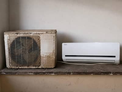 galanz 1 ton split Ac complete with remote