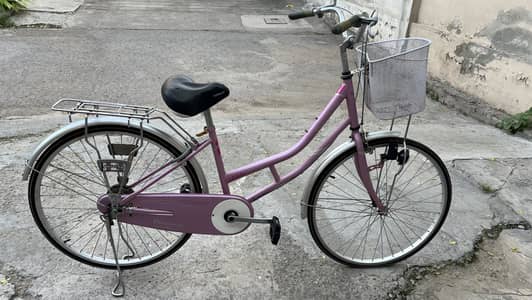 Girl/ Ladies Bicycle