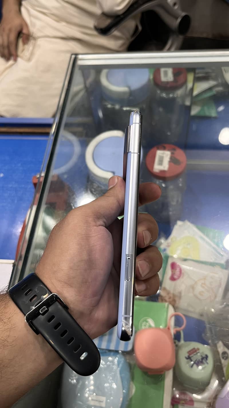 Google Pixel 8 Pro 5