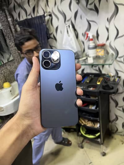 Apple iPhone 15 Pro Max