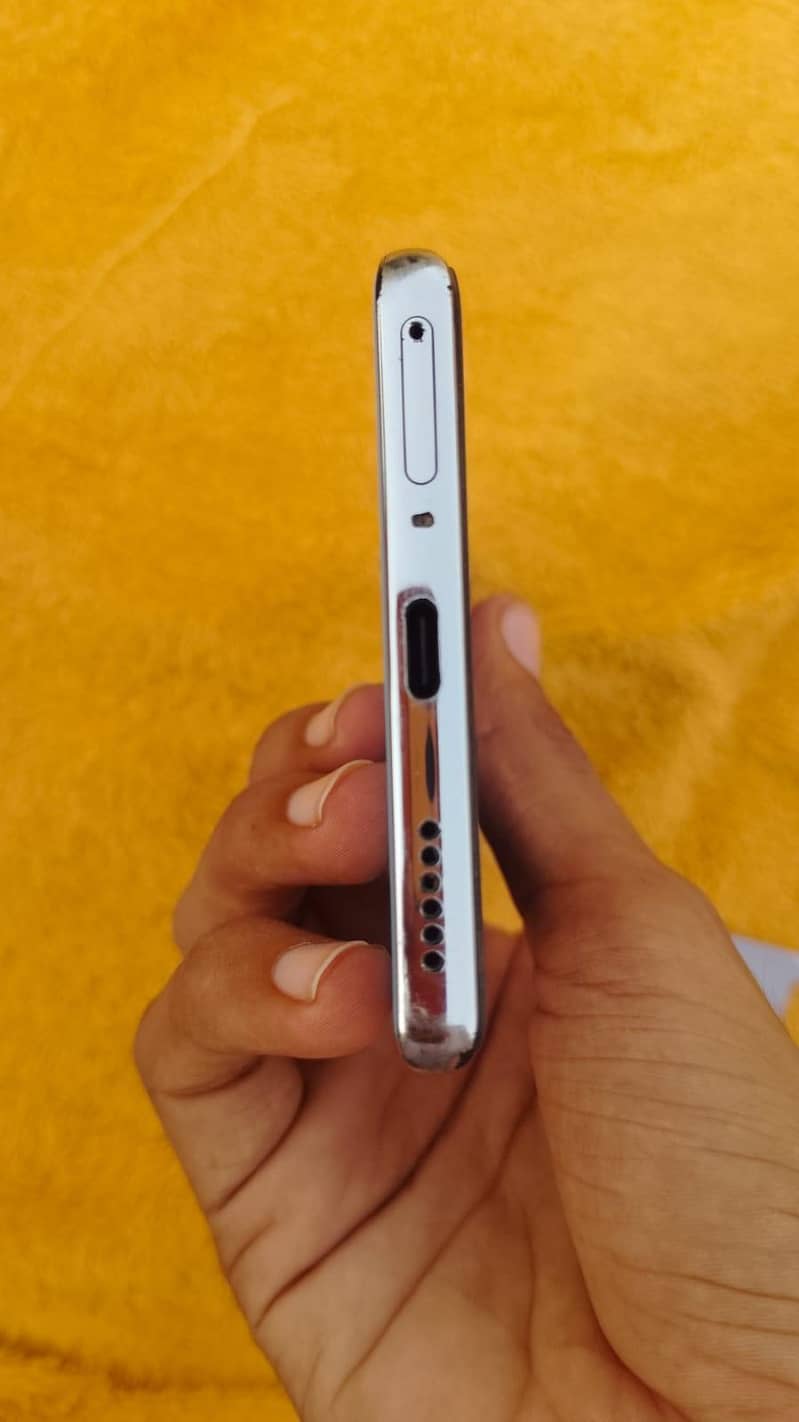 Tecno CAMON 40 Pro 2
