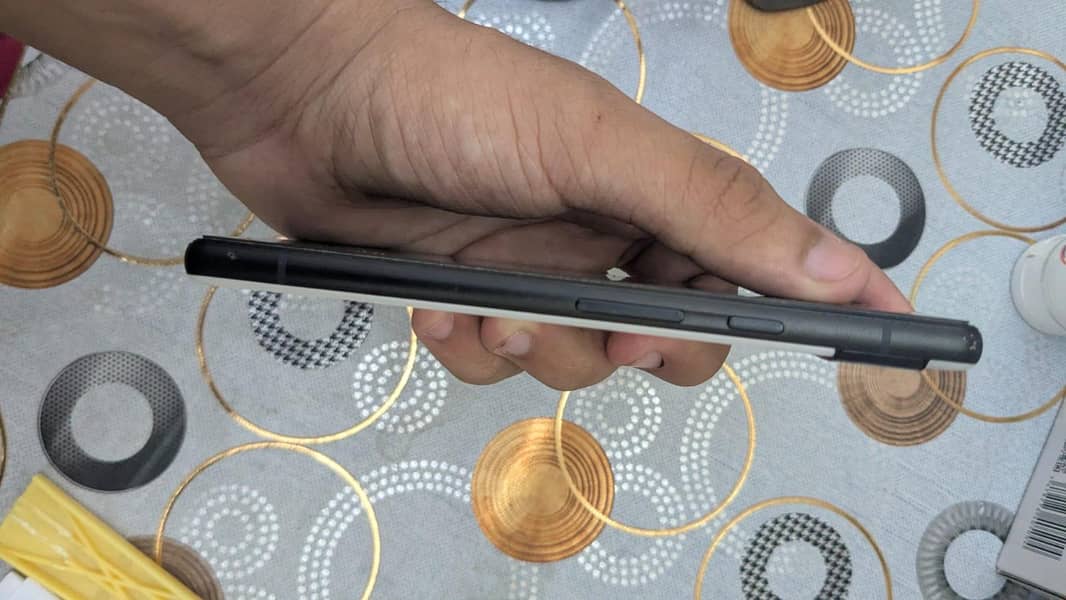Google Pixel 6a 3