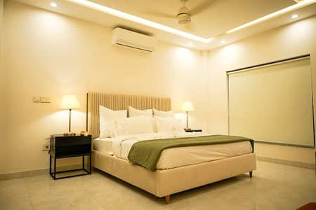 1 Bedroom Luxury Furnished Apartment is Available for Rent in Bahria Town Lahore