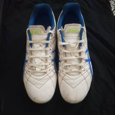 Football shoes