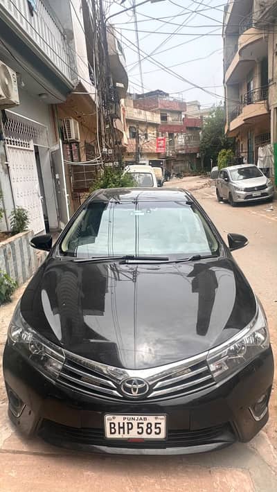 Toyota Corolla Altis Grande CVT-i 1.8 2015