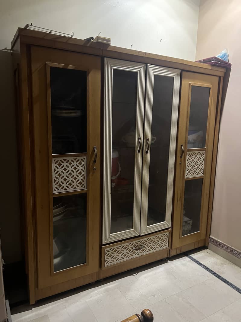 dressing table nd deewider 1