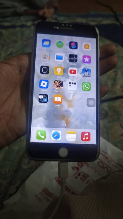 Apple iPhone 7 plus 32gb