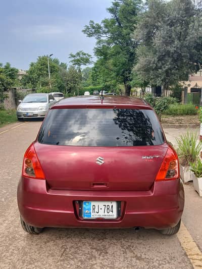 Suzuki Swift 2011