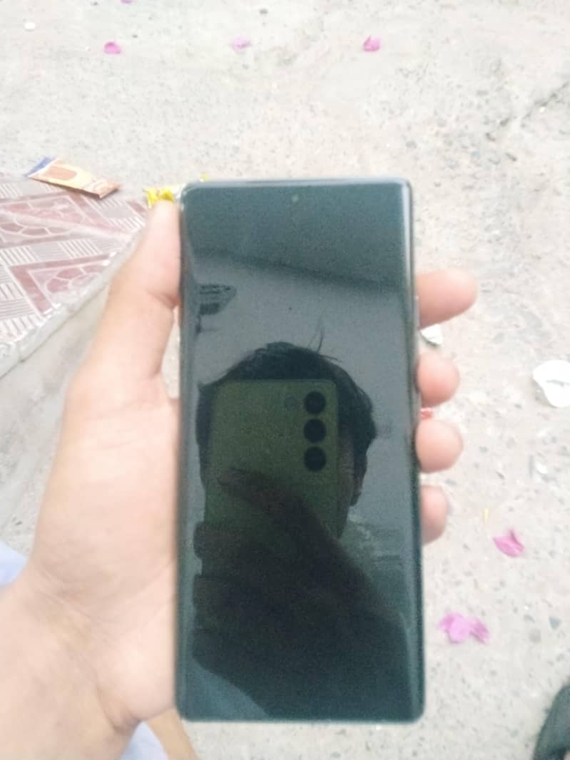 Tecno CAMON 40 Pro 3
