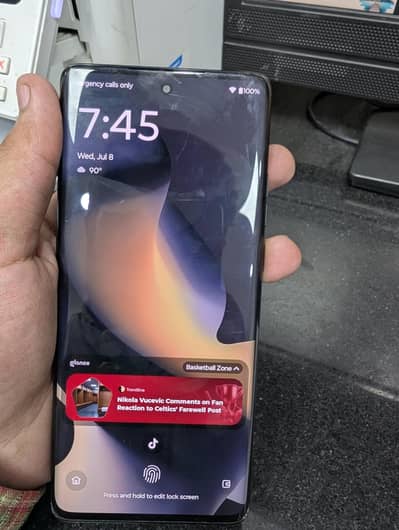 Motorola Edge 2024