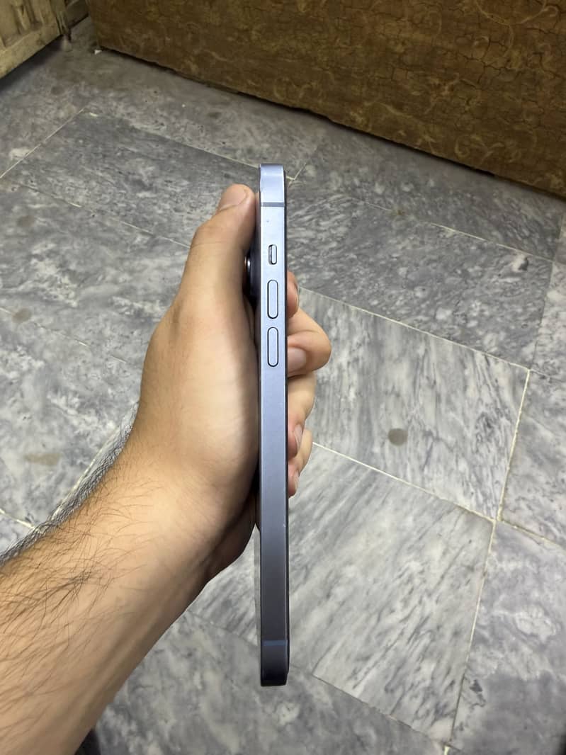 Apple iPhone 14 Plus 2