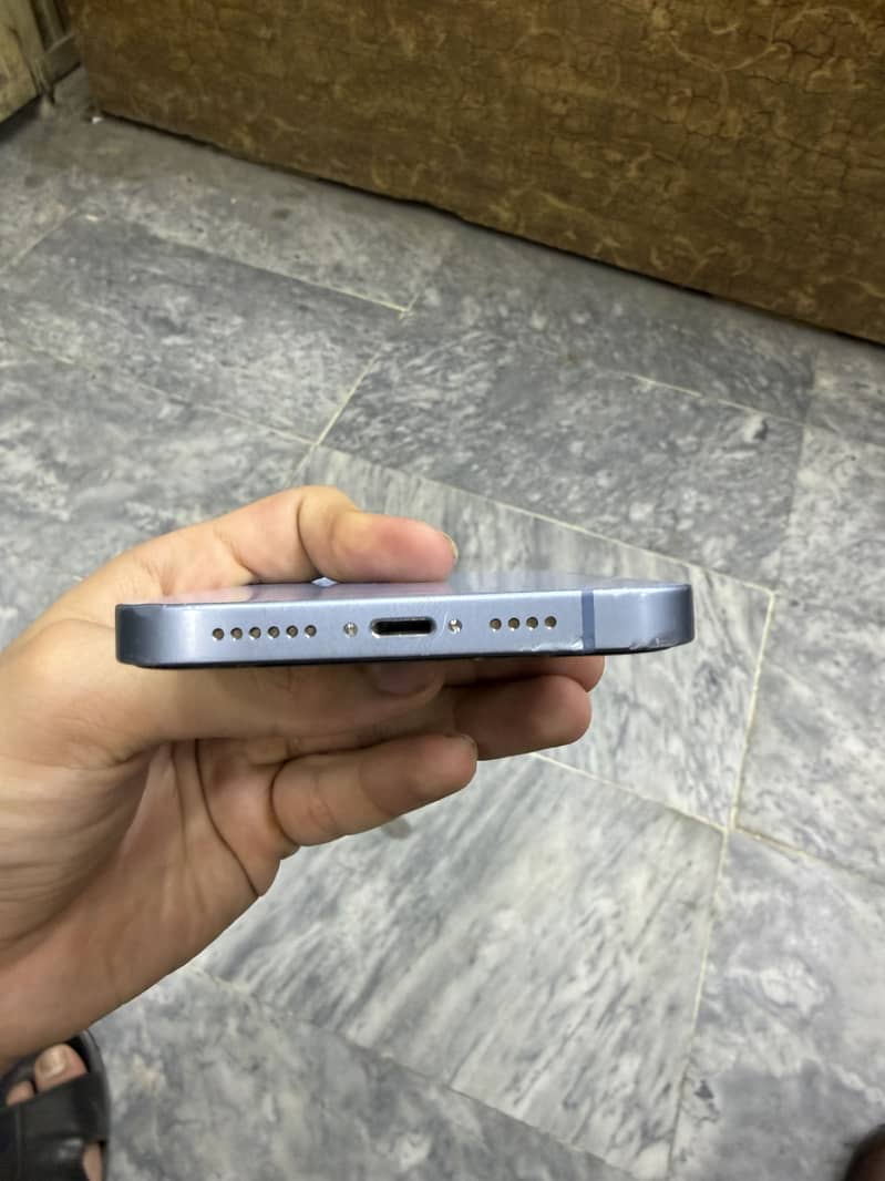 Apple iPhone 14 Plus 4