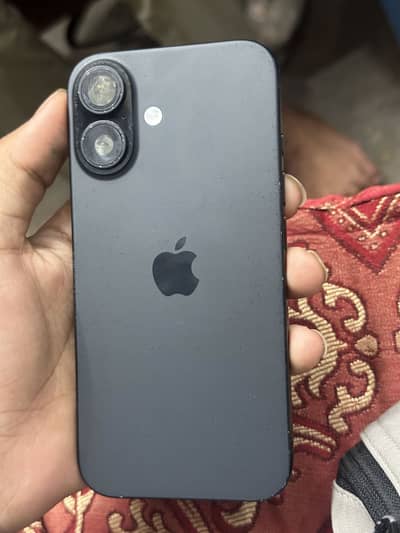 Apple iPhone 16