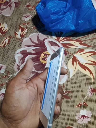 Apple iPhone 6