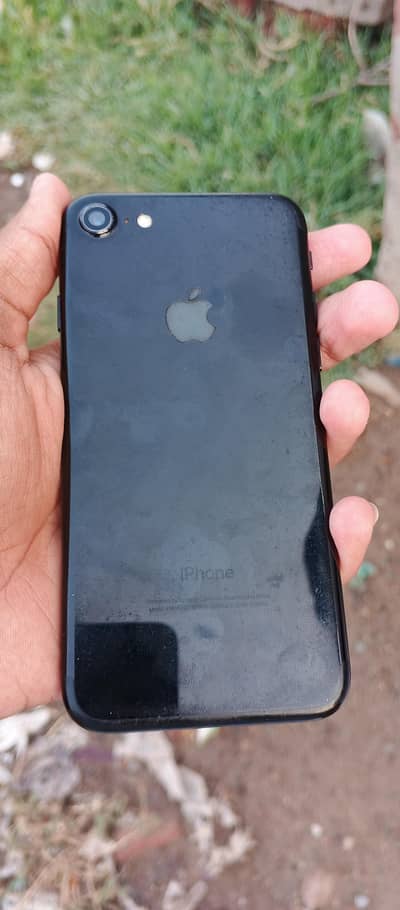 Apple iPhone 7