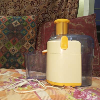 classic juicer