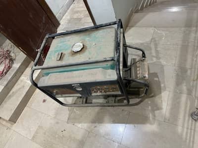 JASCO 3800D-B1 Petrol Generator (Single Phase) – Good Condition