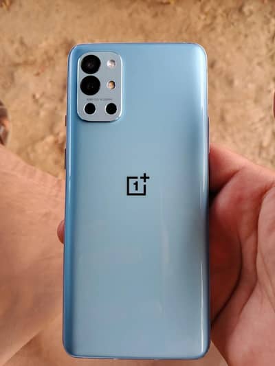 One Plus 9R