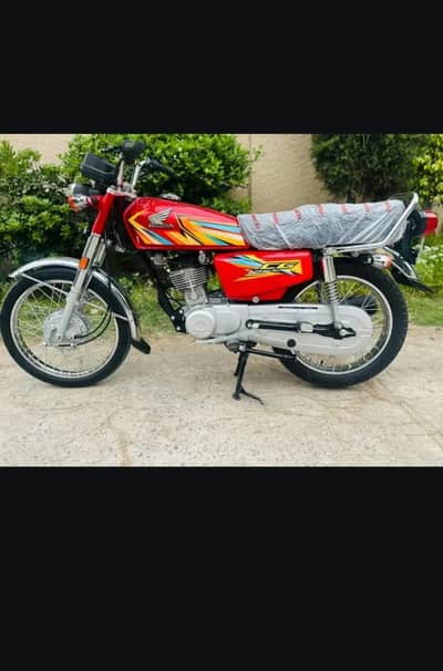 230000