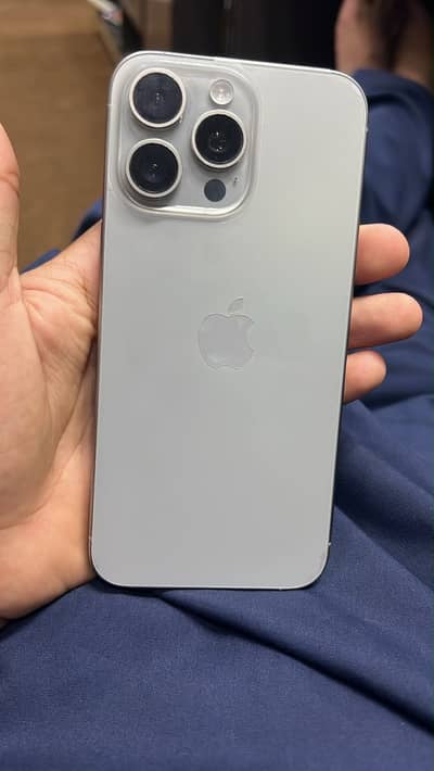 Apple iPhone 15 Pro Max