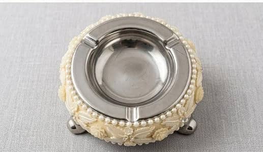 Antique ashtray Cigarettes ashtray