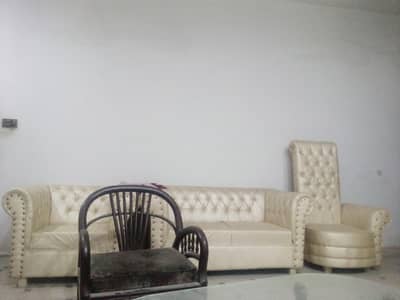 urgent sale 7 seater sofa set