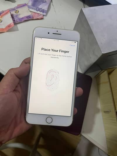Apple iPhone 7 Plus