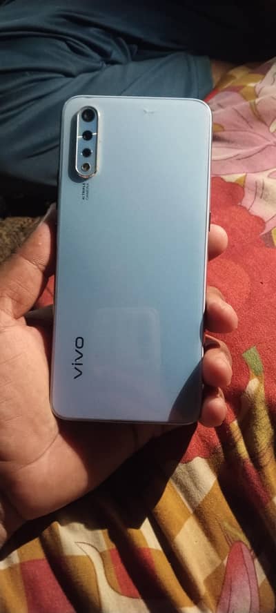 Vivo S1
