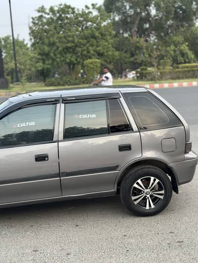 Suzuki Cultus 2015
