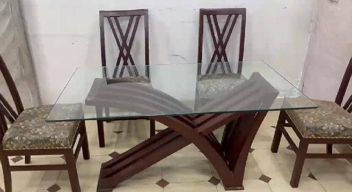 Dinning table 0
