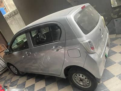 Daihatsu Mira 2015