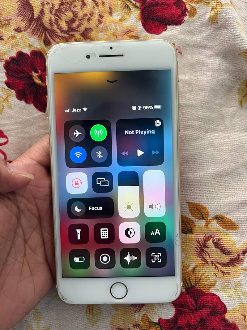 Apple iPhone 7 Plus 2
