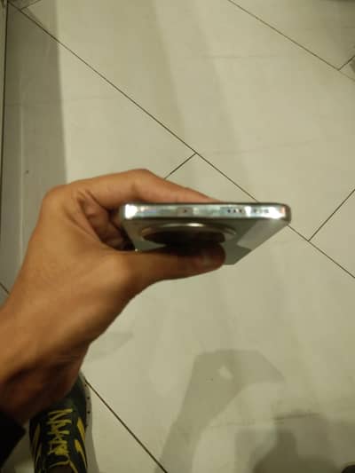 Tecno CAMON 30