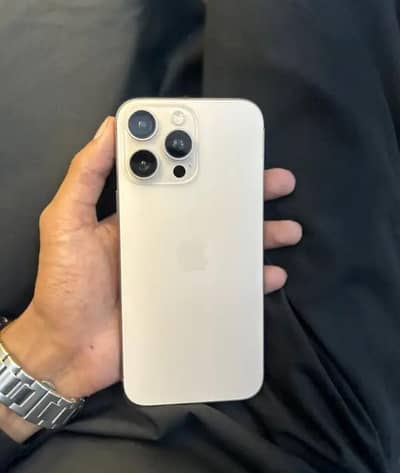 iPhone 16 Pro Max for urgent sale