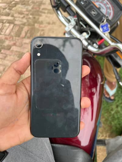 Apple iPhone XR