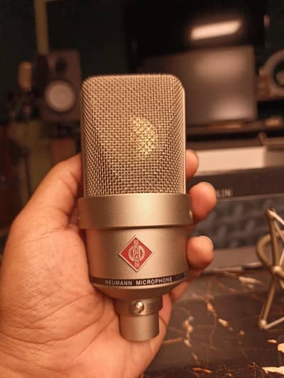 Neumann TLM 103 condenser microphone