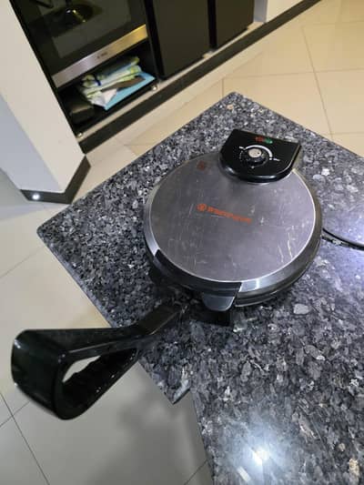 Westpoint Roti Maker WF-6514T (Like New)